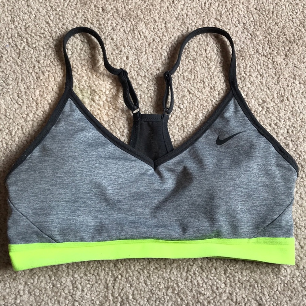 Nike Indy- light-support sports bra